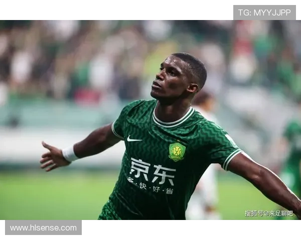 法比奥中超双季连轰三镇称雄