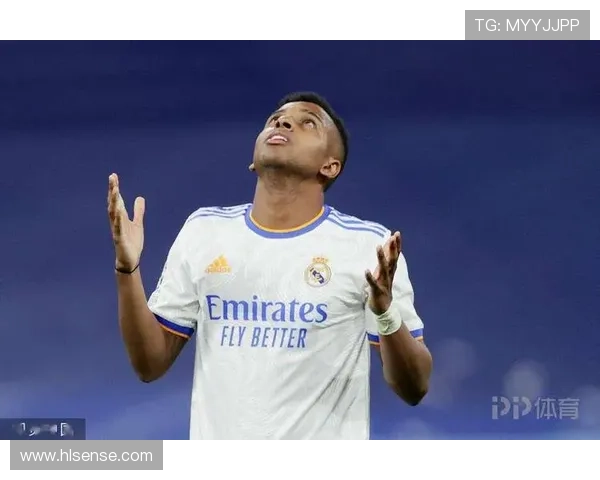 每体:特瓦斯不会被撤职,皇马对他的起诉以公开警告结案 每体:特瓦斯不会被撤职,皇马对他的起诉以公开警告结案